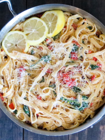 Lemon Ricotta Fettuccine with Spinach and Red Bell Peppers