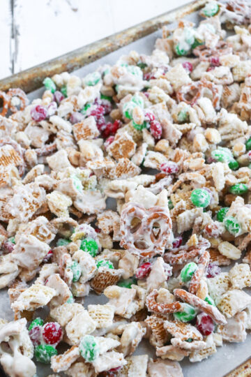 Christmas White Trash Snack Mix (Easy Recipe) - My Texas Kitchen