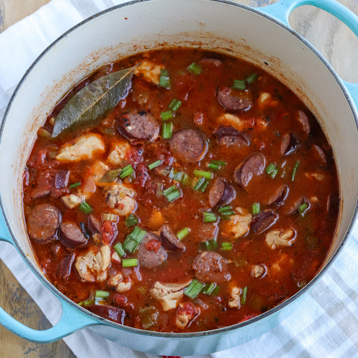 pot of jambalaya