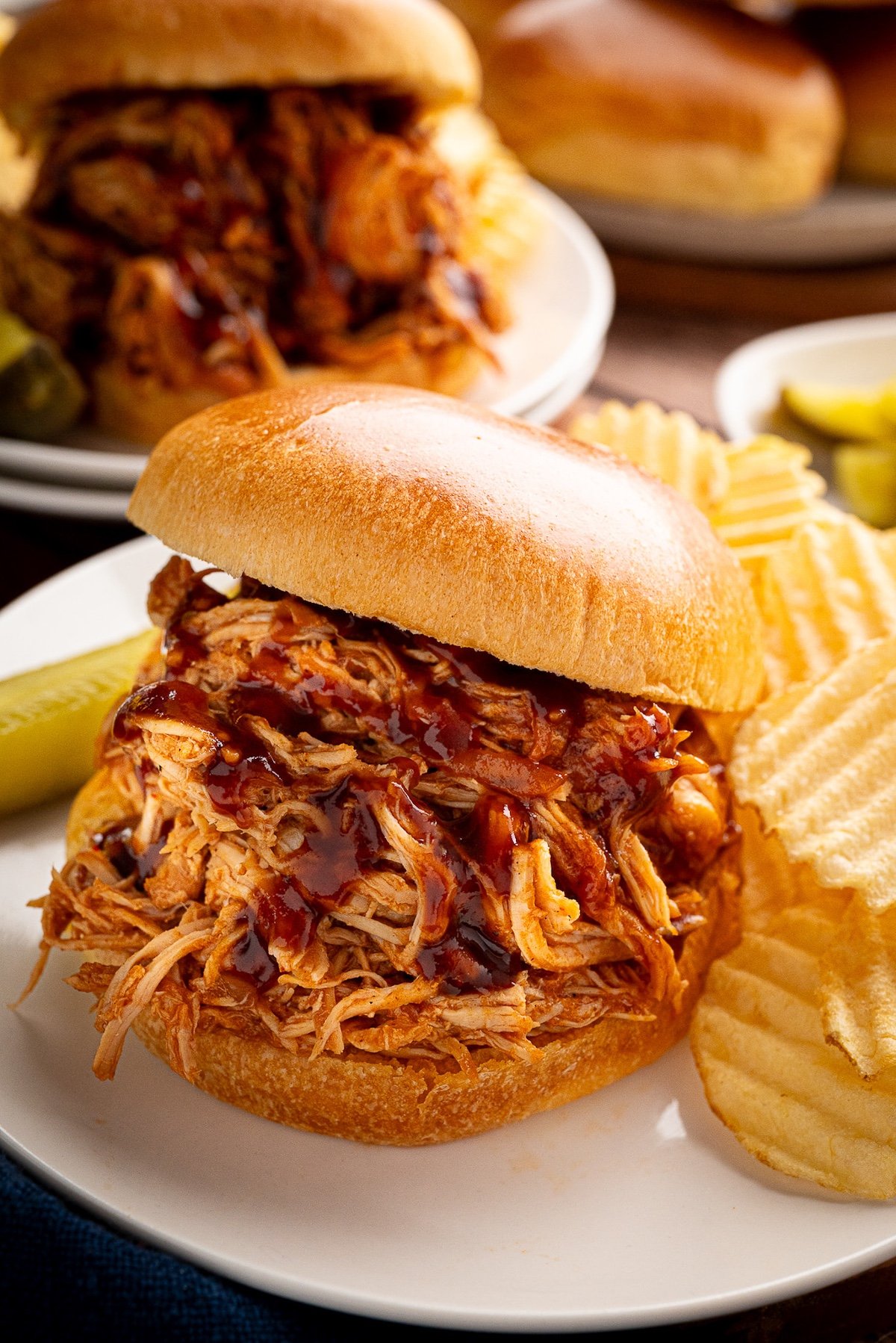 shredded bbq chicken sandwiches with kettle chips